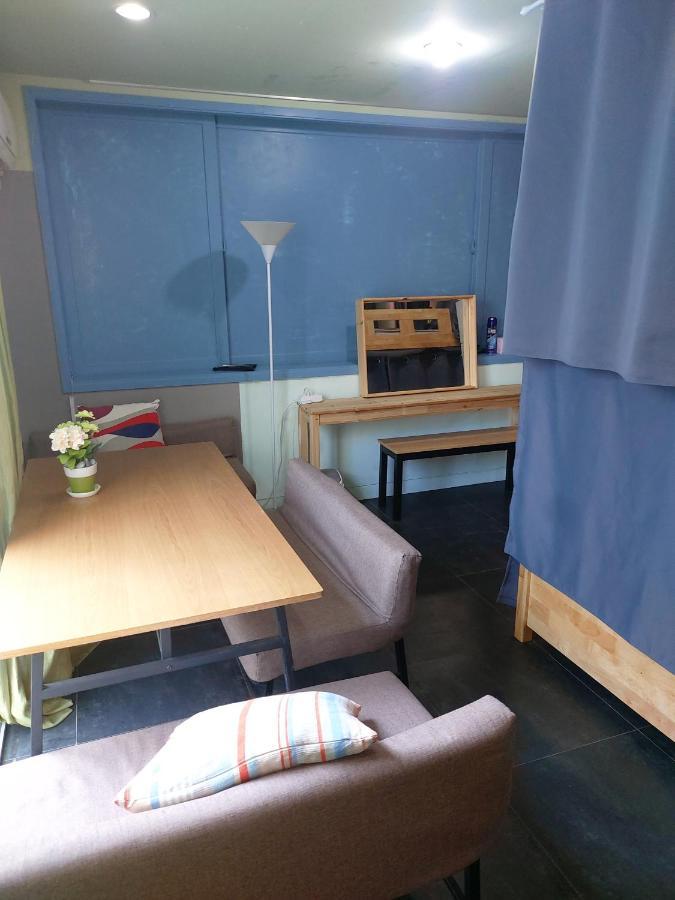 סיאול Buzz Guesthouse Hostel מראה חיצוני תמונה